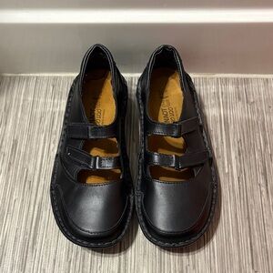 NAOT Womens Black Leather Mary Jane Shoes size 37